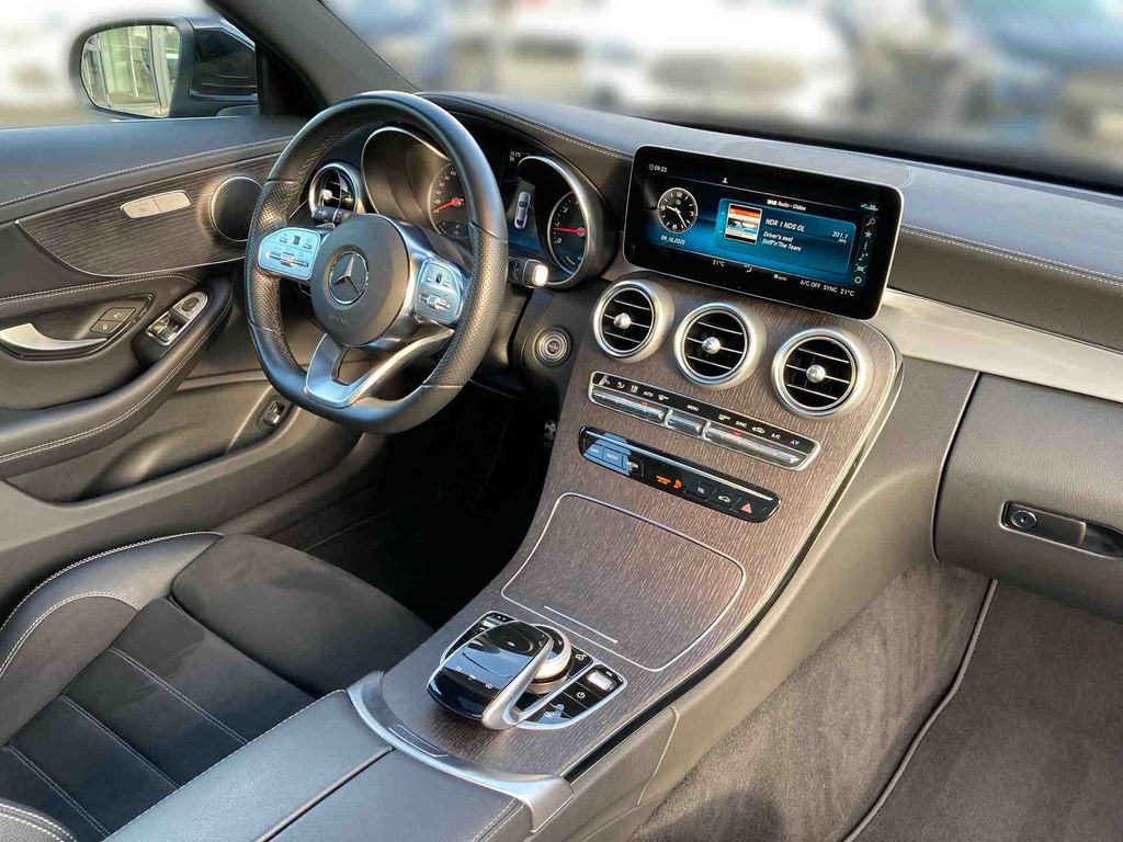 Mercedes-Benz C 300 2022
