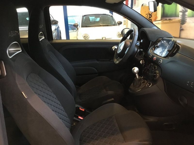 Abarth 595 2024