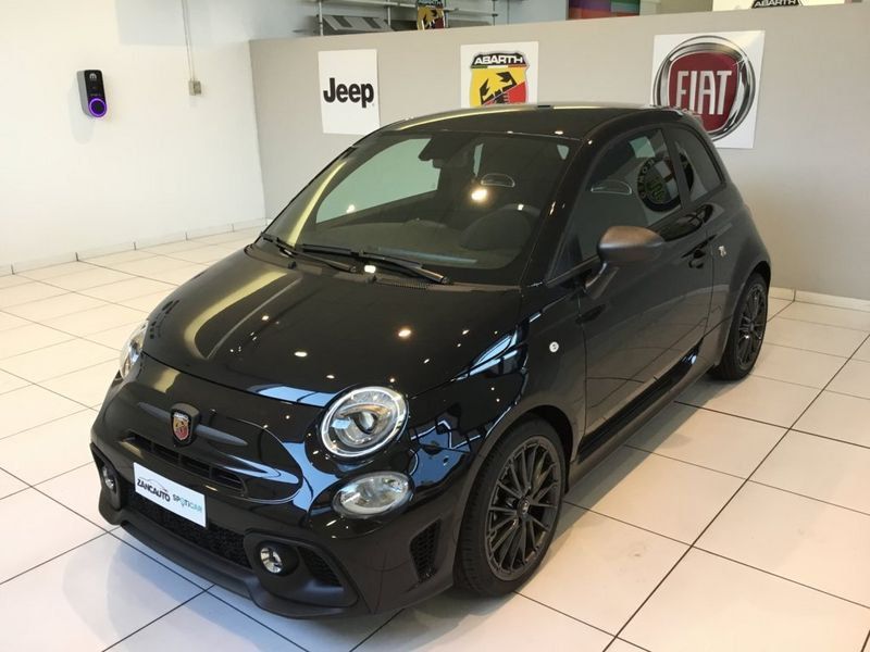 Abarth 595 2024