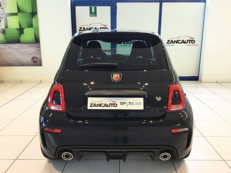 Abarth 595 2024