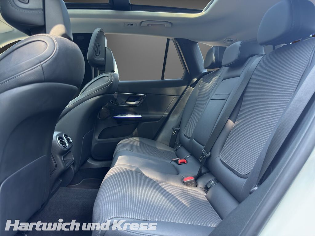 Mercedes-Benz GLC 300 2024