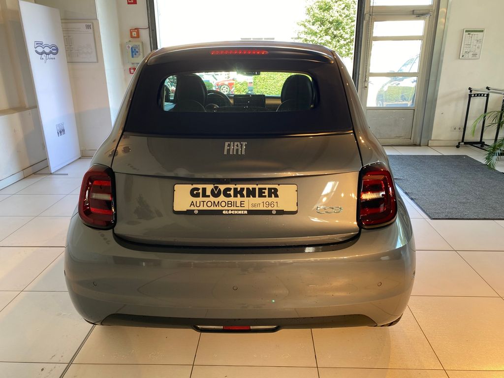 Fiat 500e 2023