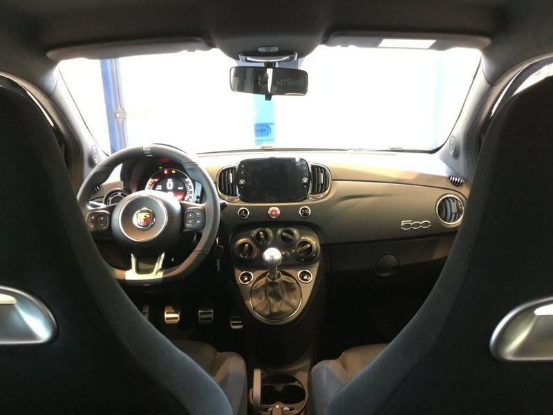 Abarth 595 2024