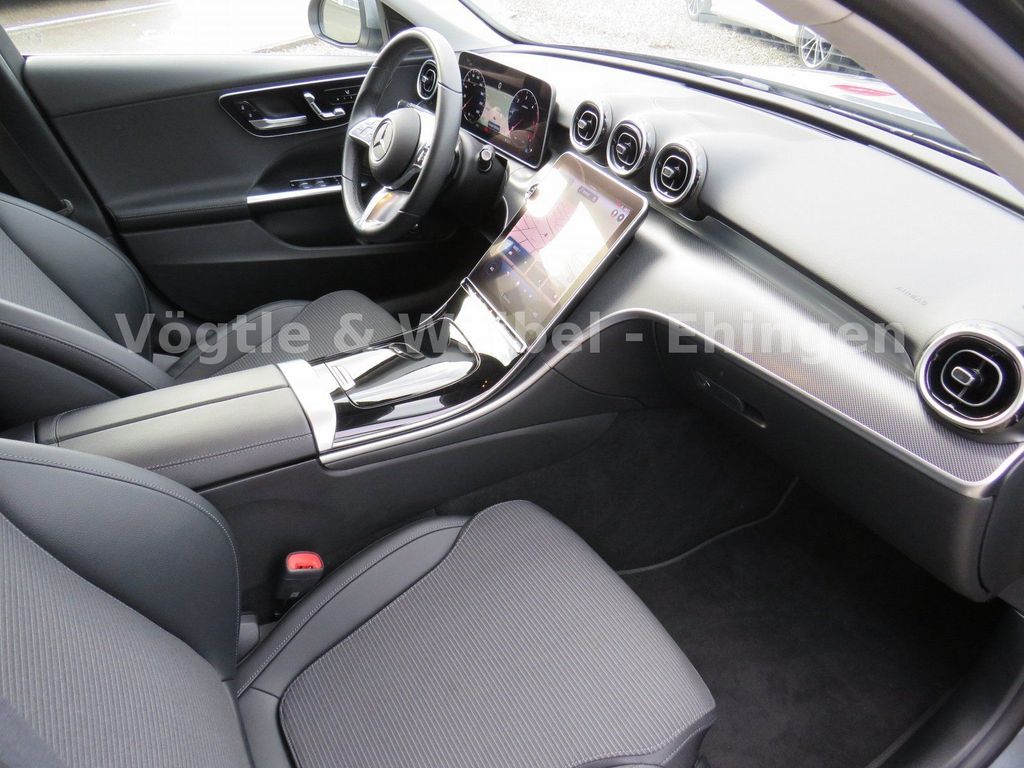 Mercedes-Benz C 220 2024