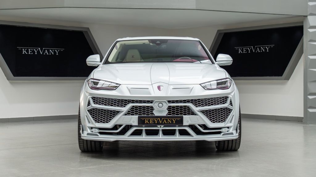 Lamborghini Urus 2024