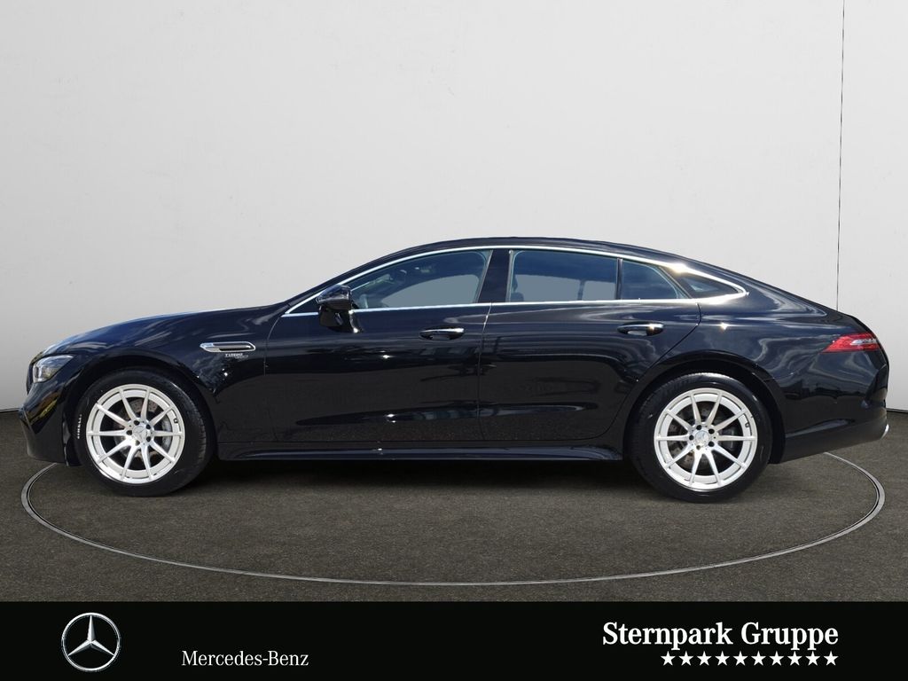 Mercedes-Benz AMG GT 2024