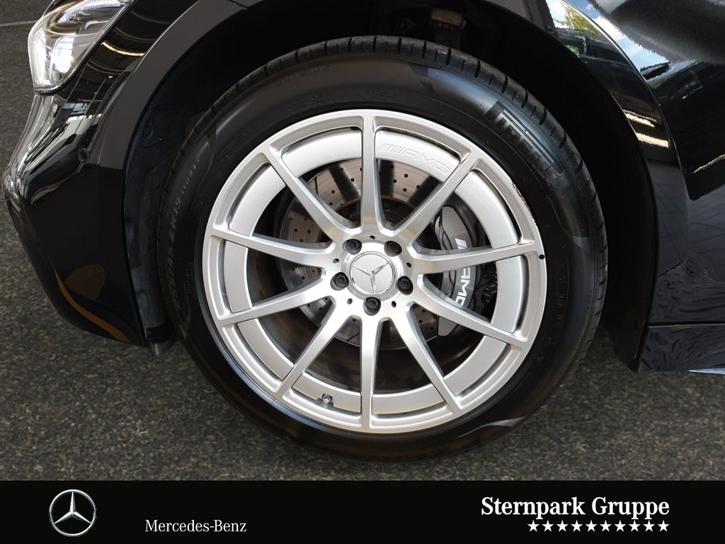 Mercedes-Benz AMG GT 2024