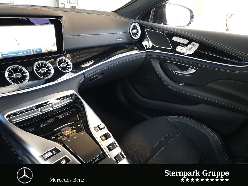 Mercedes-Benz AMG GT 2024