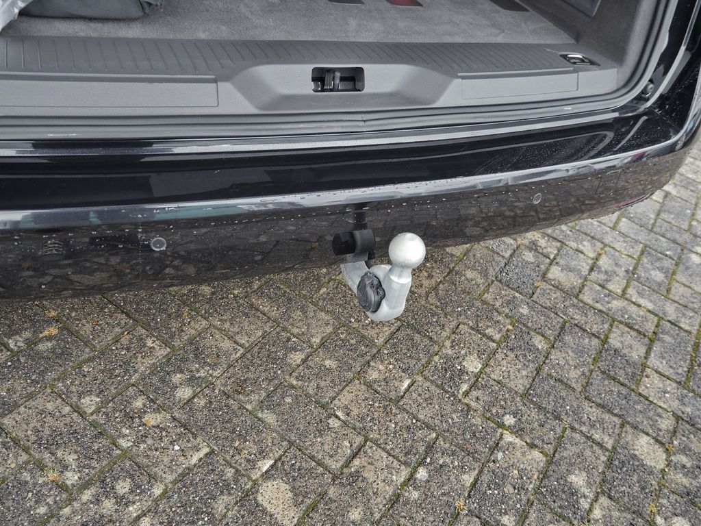 Volkswagen T7 Multivan 2023