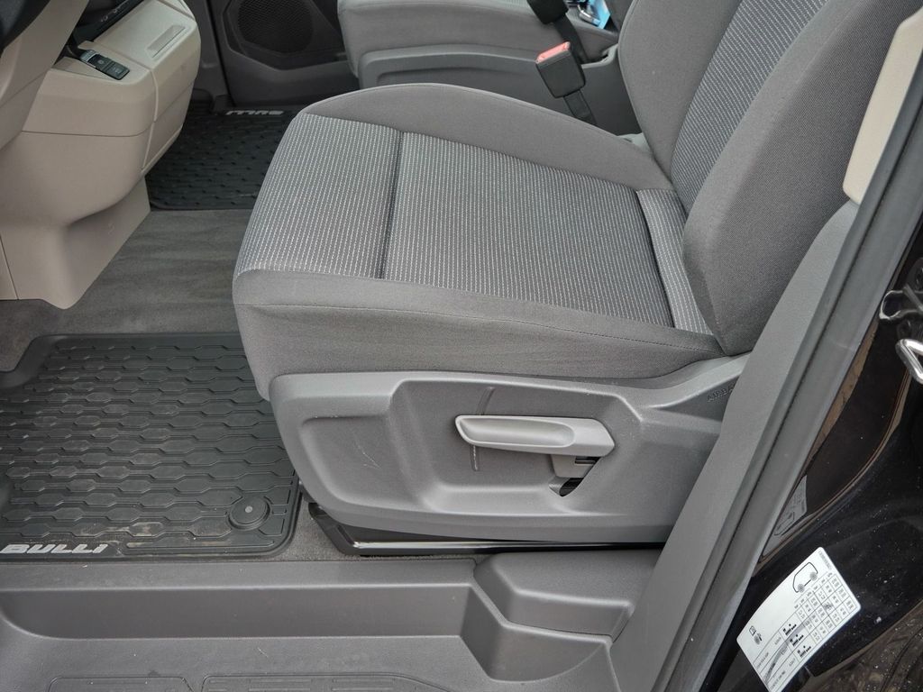 Volkswagen T7 Multivan 2023