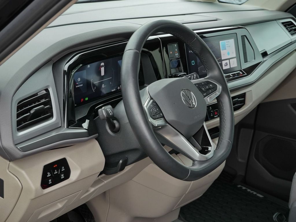 Volkswagen T7 Multivan 2023