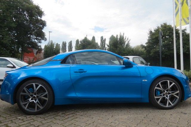 Alpine A110 2024