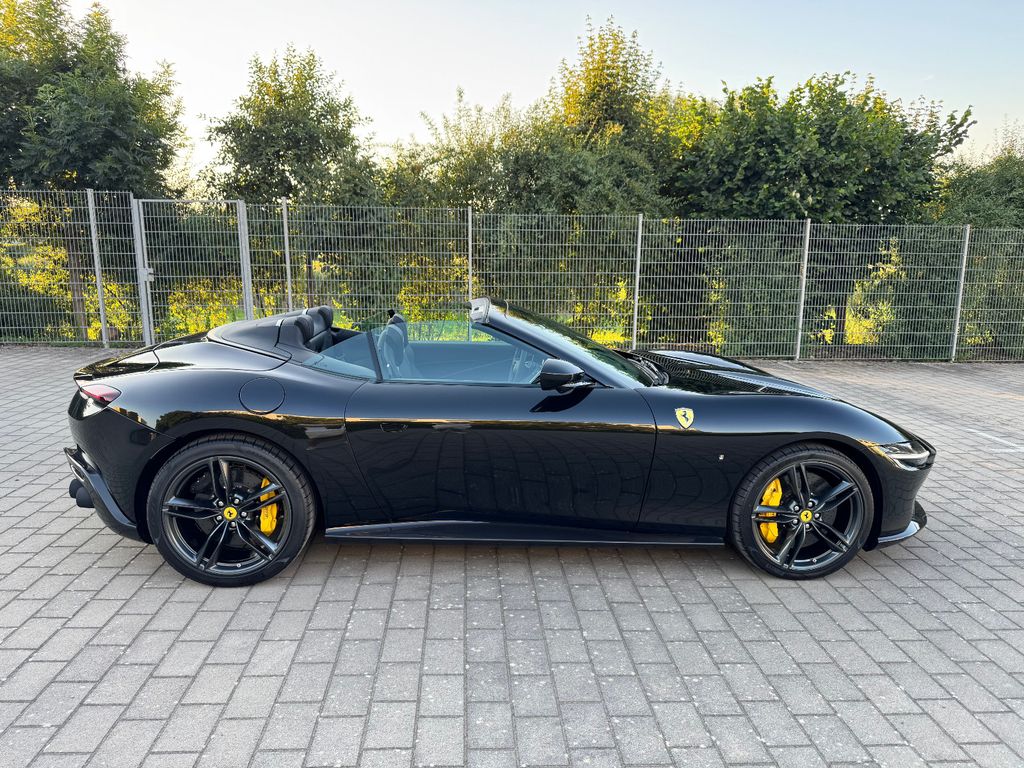 Ferrari Roma 2024