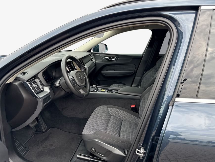 Volvo XC60 2025