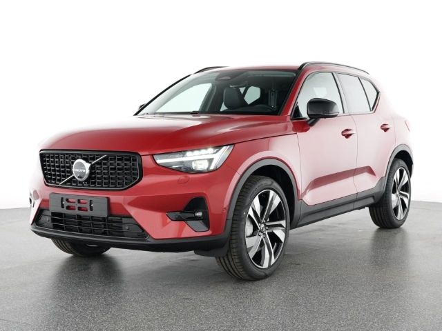 Volvo XC40 2025