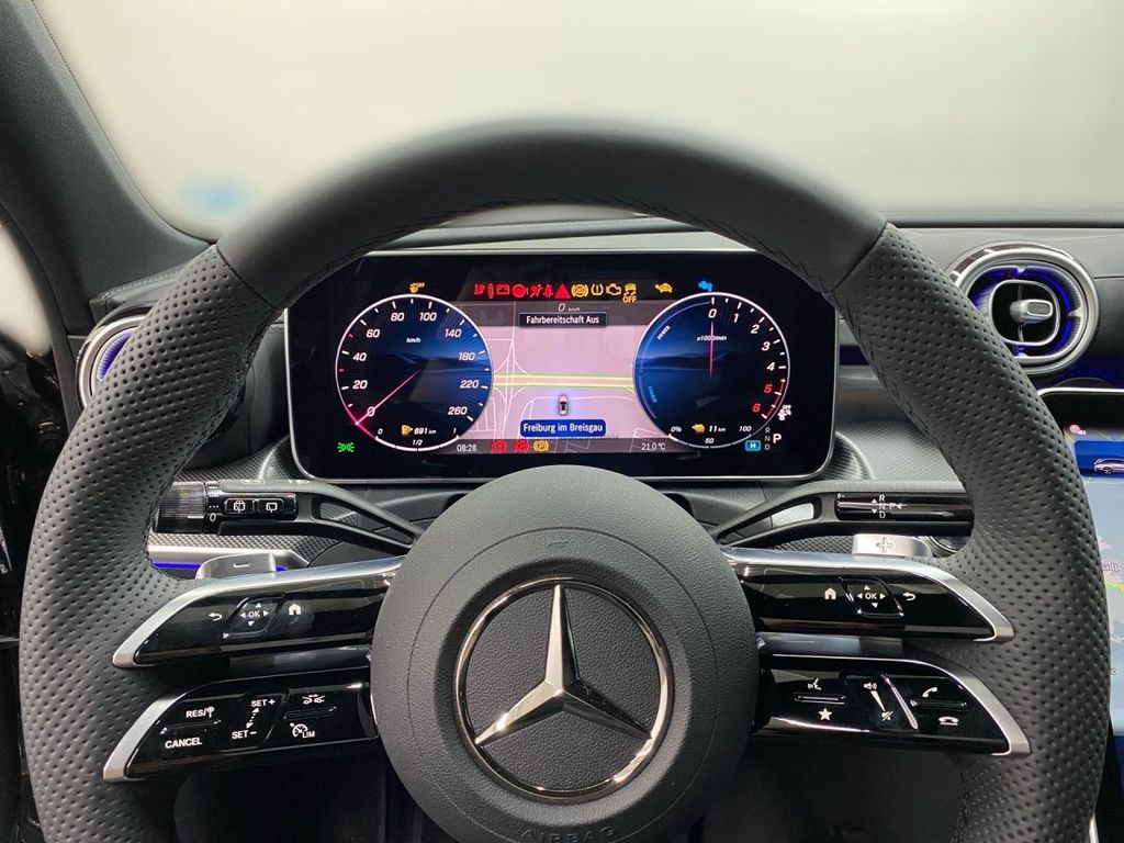 Mercedes-Benz C 300 2025