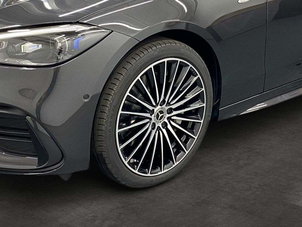 Mercedes-Benz C 300 2025