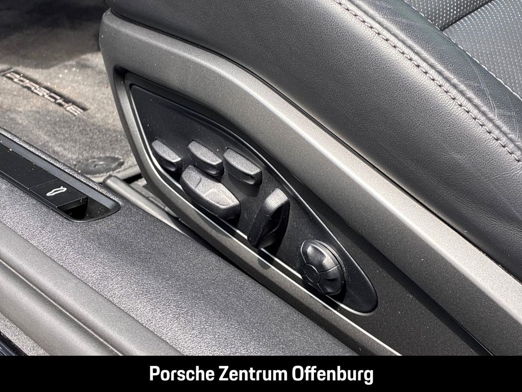 Porsche 992 2024