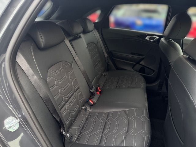 Kia cee'd / Ceed 2025