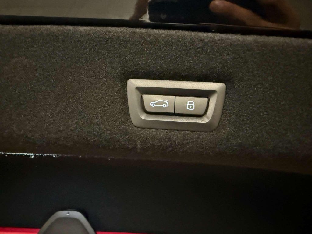 BMW i7 2024