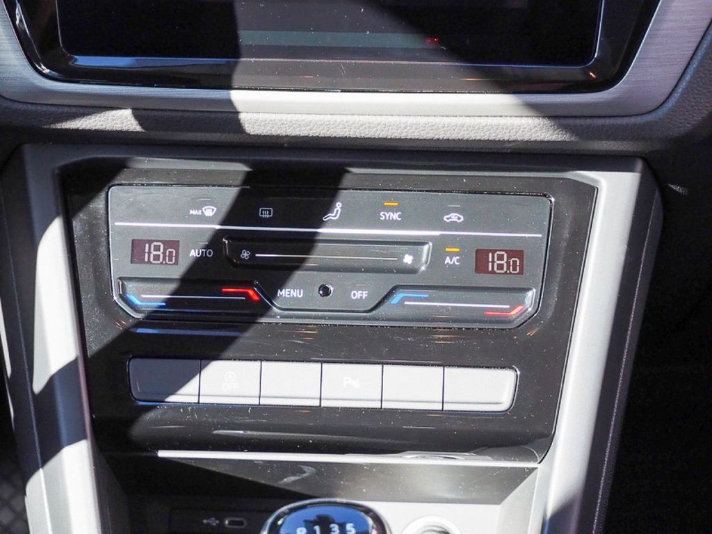 Volkswagen Touran 2024