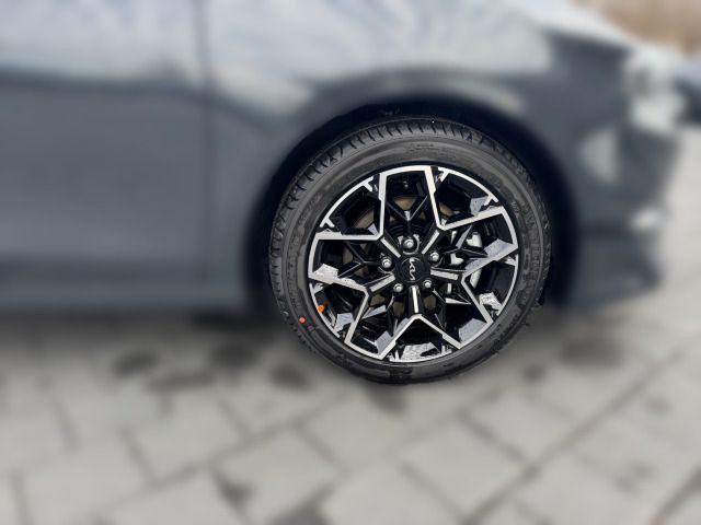 Kia cee'd / Ceed 2025