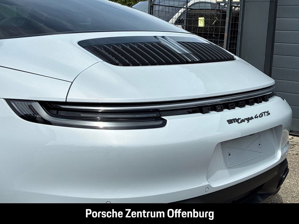 Porsche 992 2024