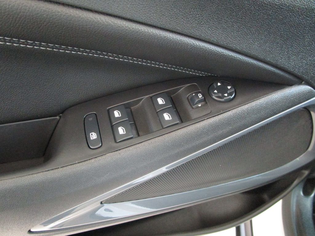 Opel Crossland (X) 2024