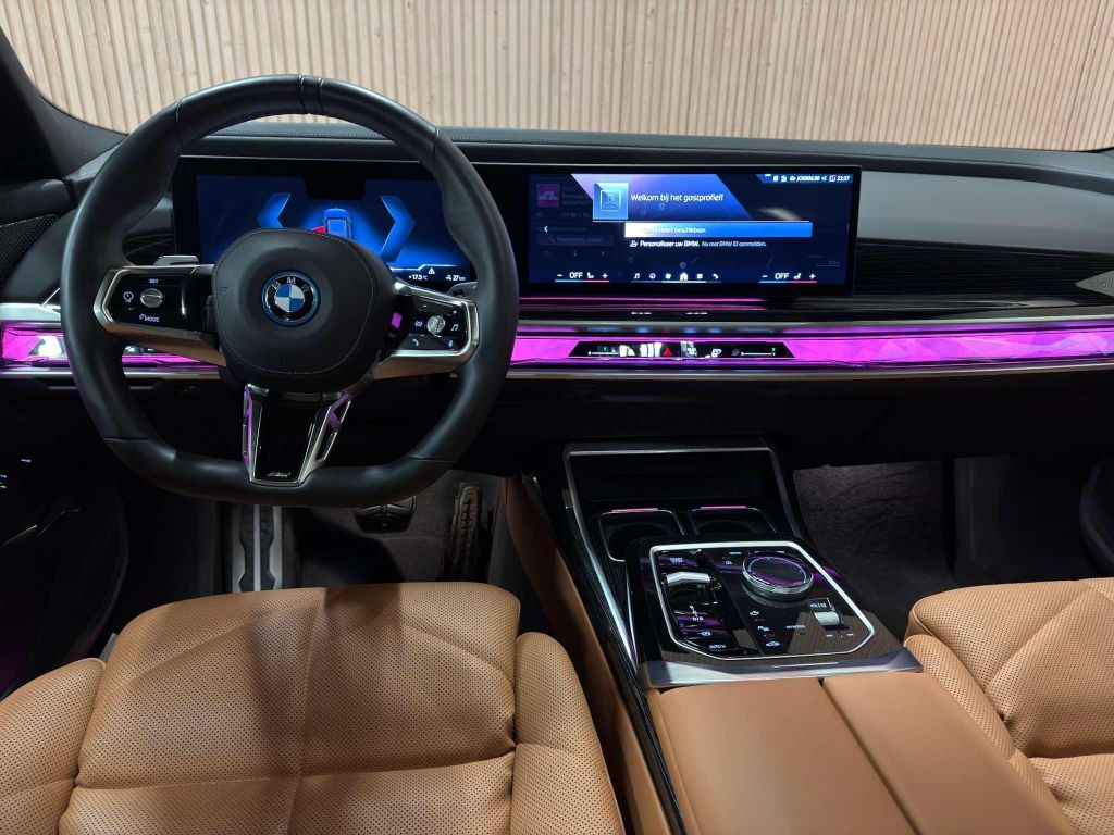 BMW i7 2024