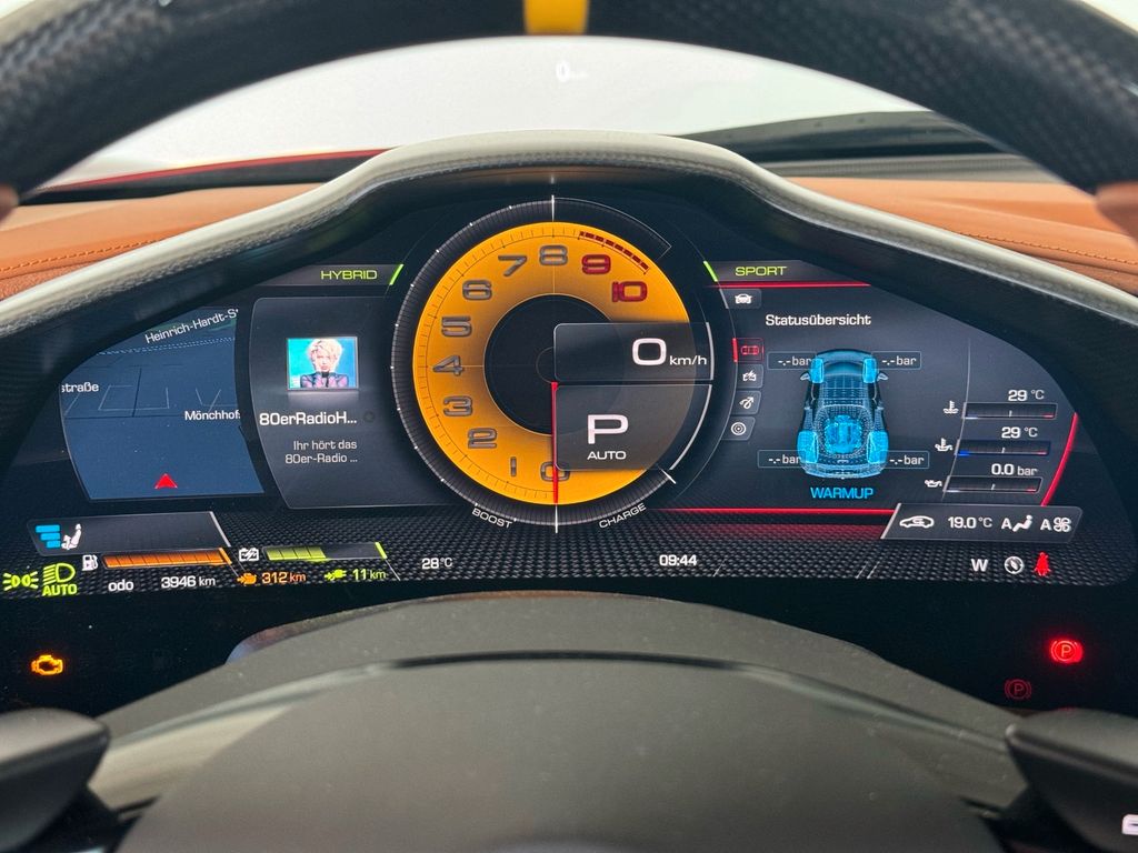 Ferrari 296 GTS 2024