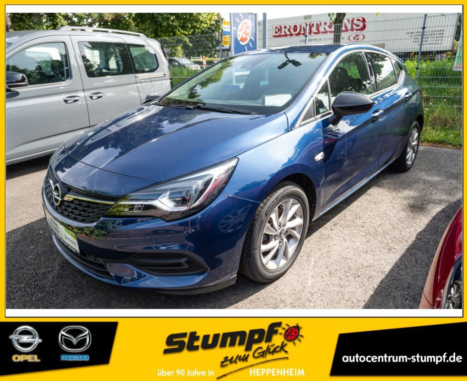 Opel Astra 2021