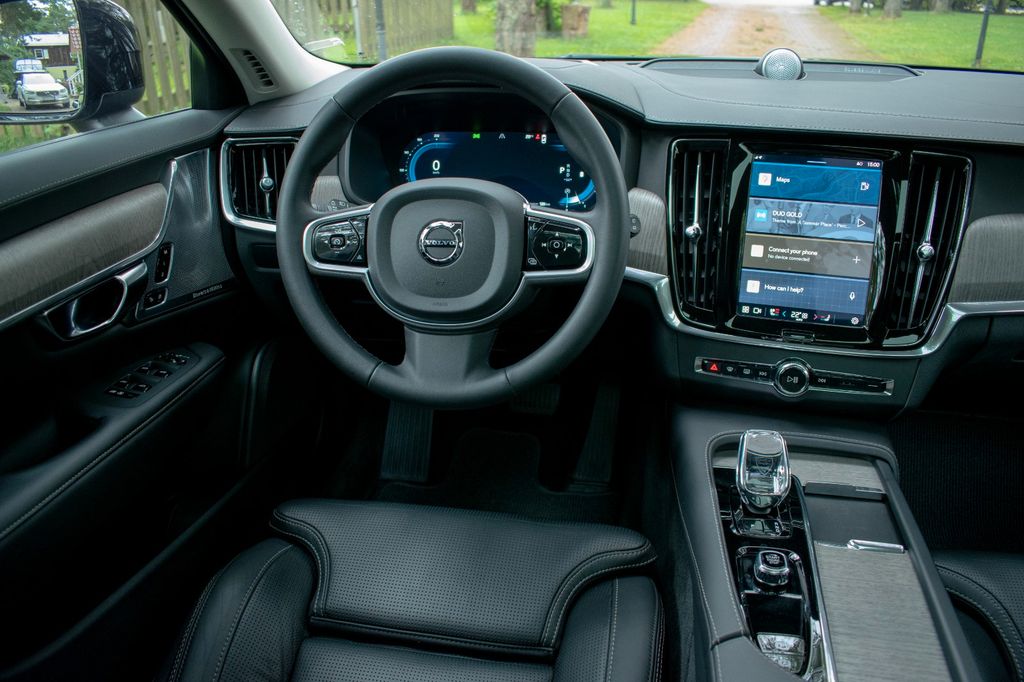 Volvo V90 Cross Country 2022