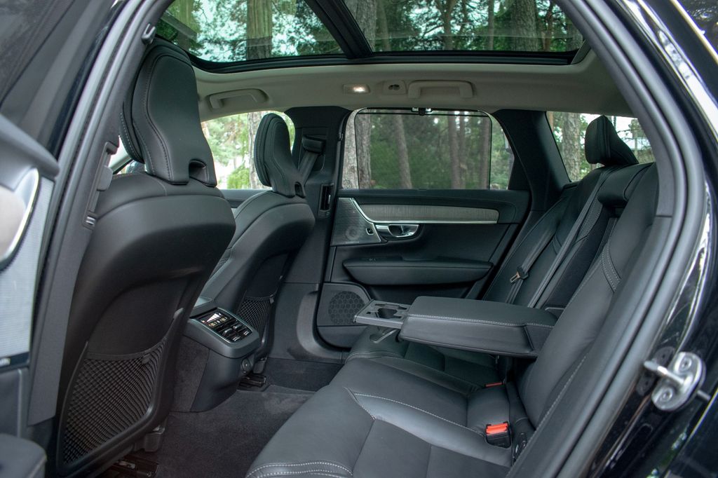 Volvo V90 Cross Country 2022