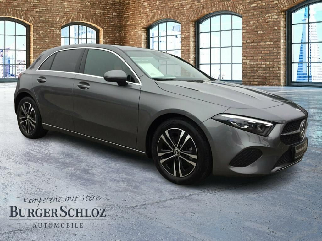 Mercedes-Benz A 200 2025