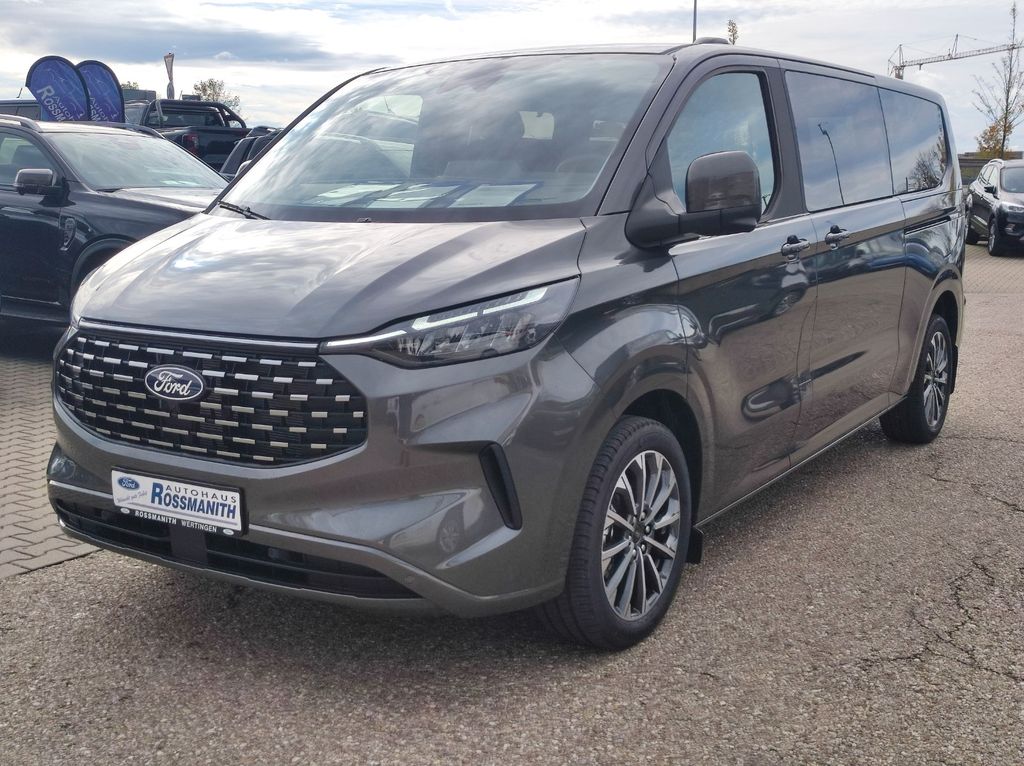 Ford Tourneo Custom 2025
