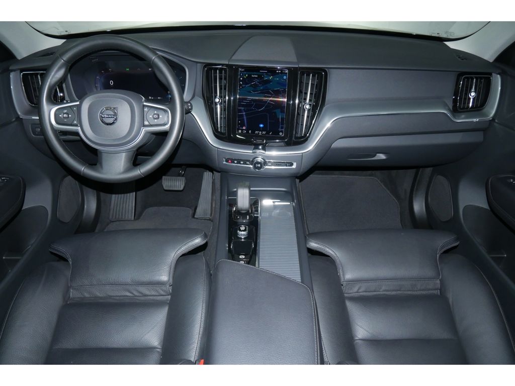 Volvo XC60 2022