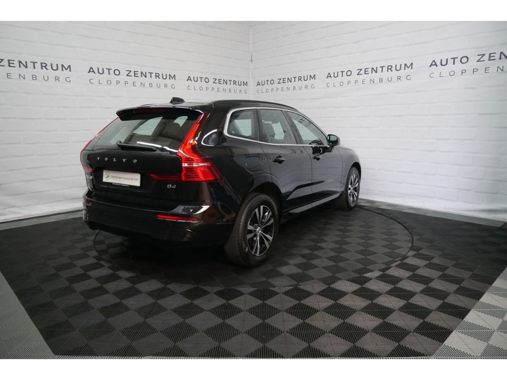 Volvo XC60 2022