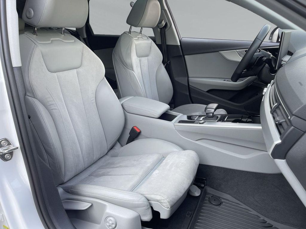 Audi A4 2023