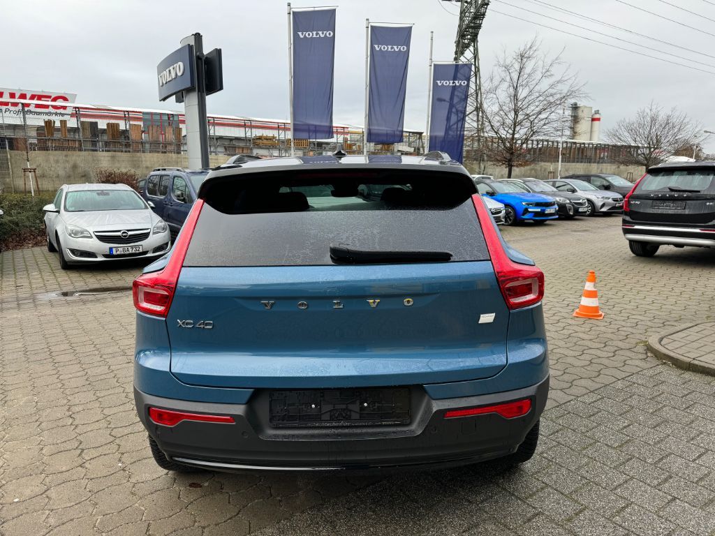 Volvo XC40 2024