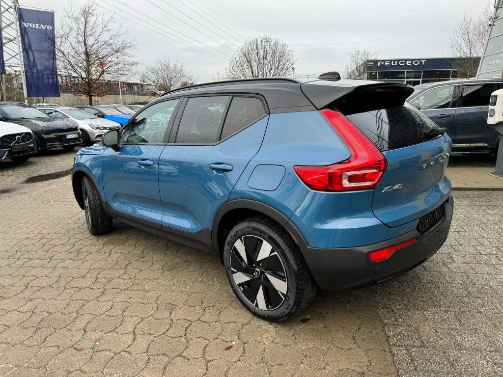 Volvo XC40 2024