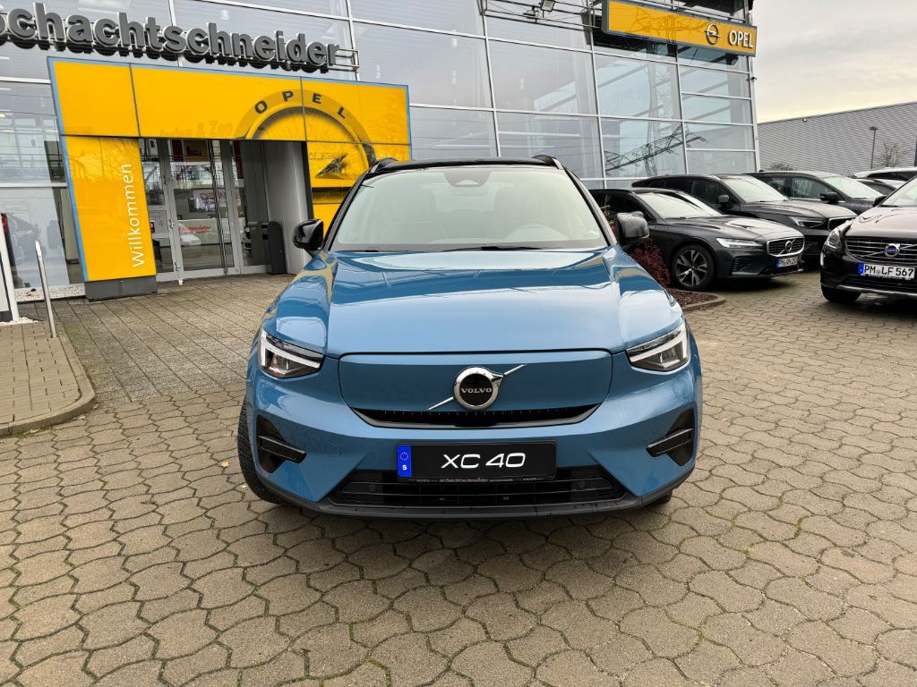Volvo XC40 2024