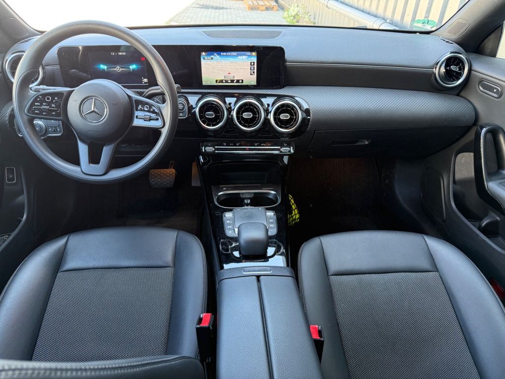 Mercedes-Benz CLA 200 2020