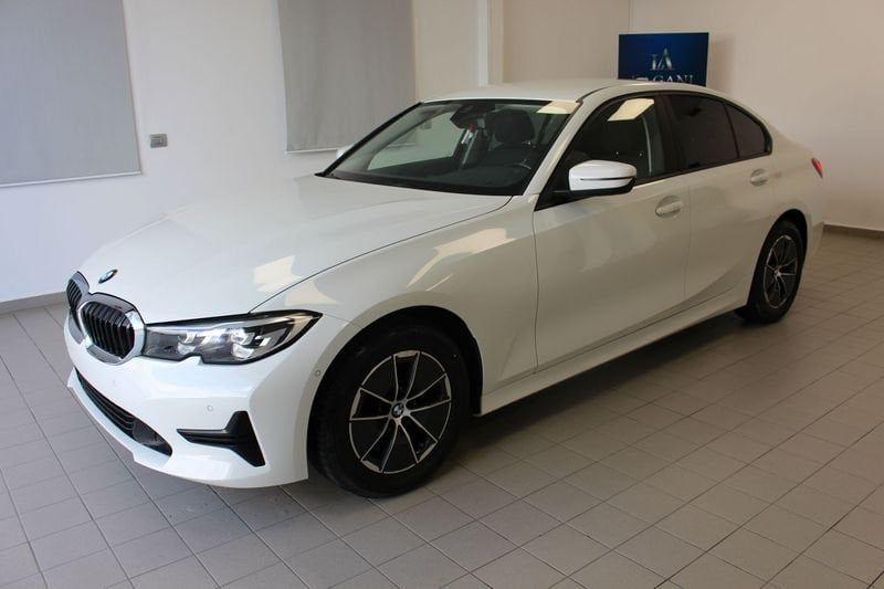BMW 318 2020