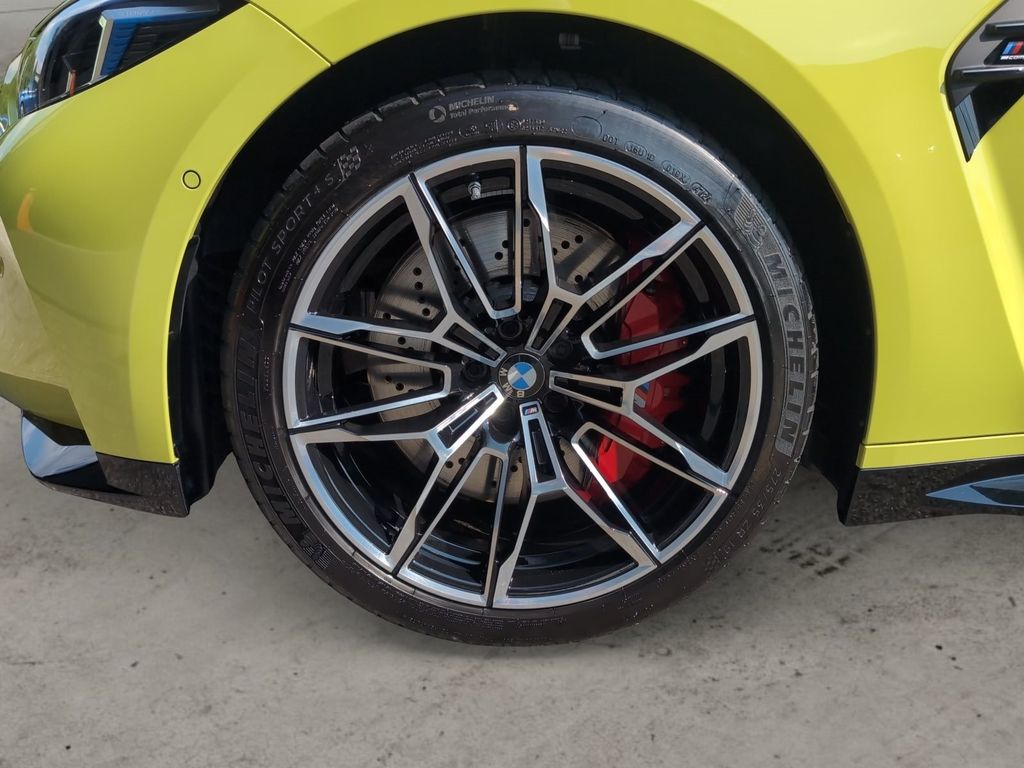BMW M4 2025