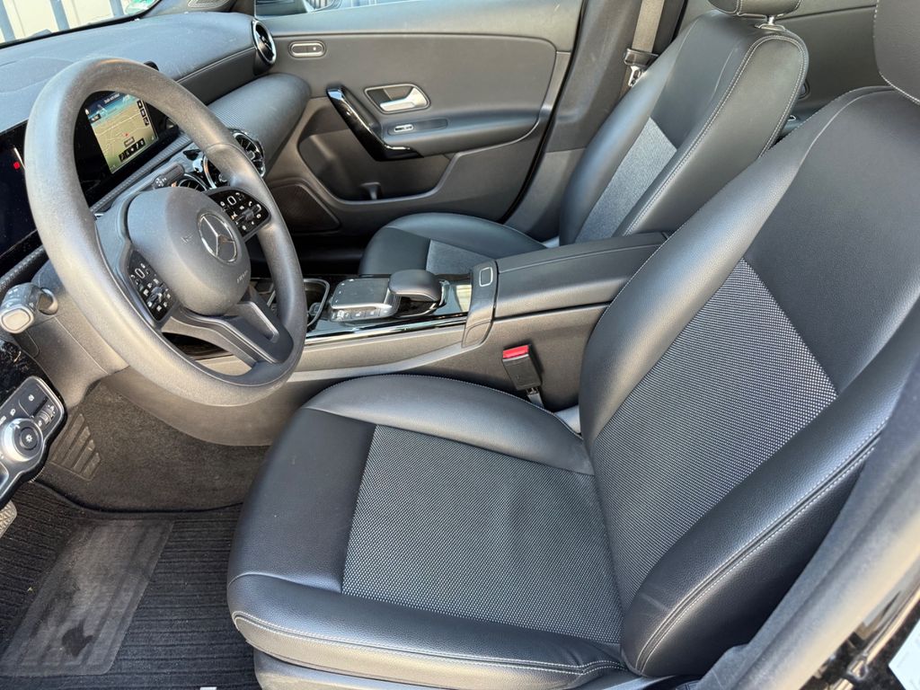 Mercedes-Benz CLA 200 2020