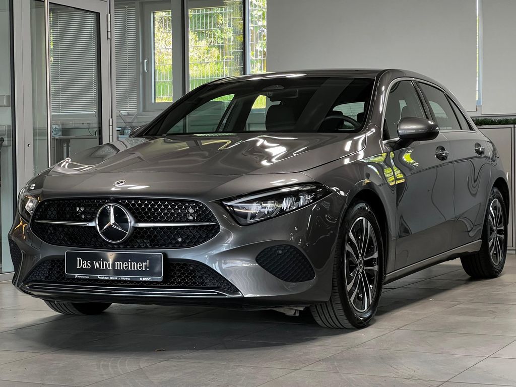 Mercedes-Benz A 180 2024