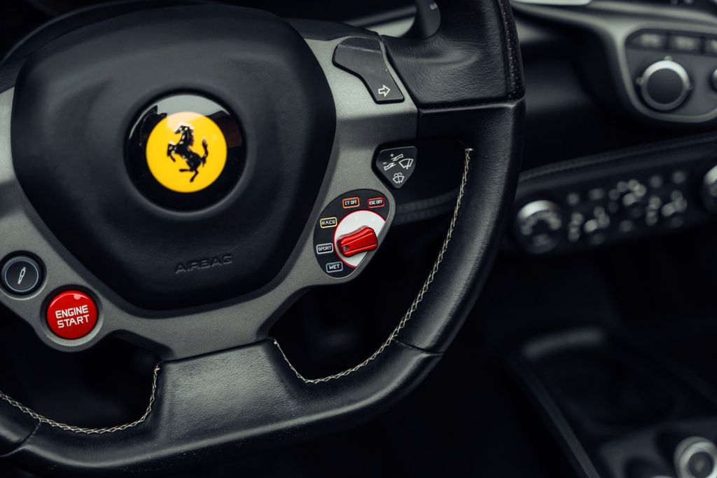 Ferrari 458 2013
