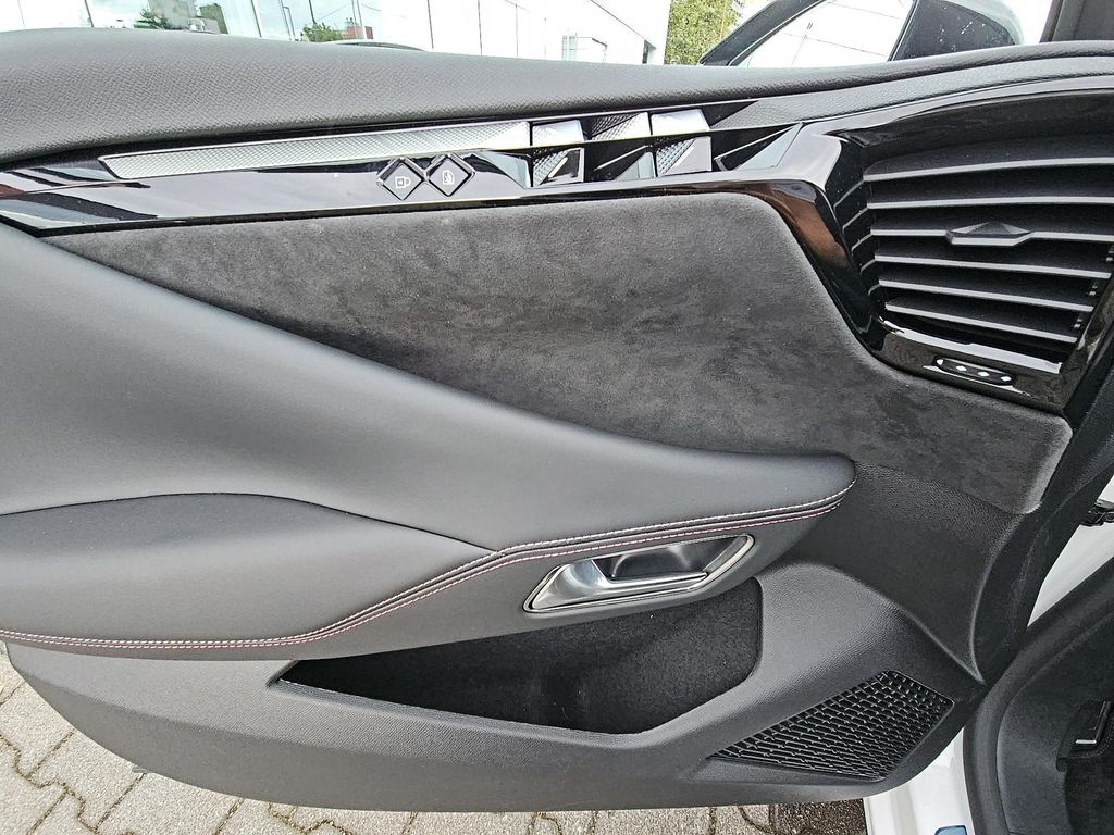 DS Automobiles DS4 2025