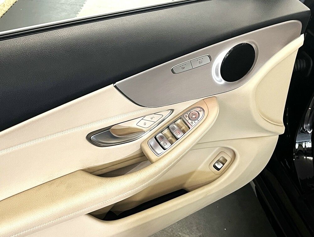 Mercedes-Benz C 300 2020