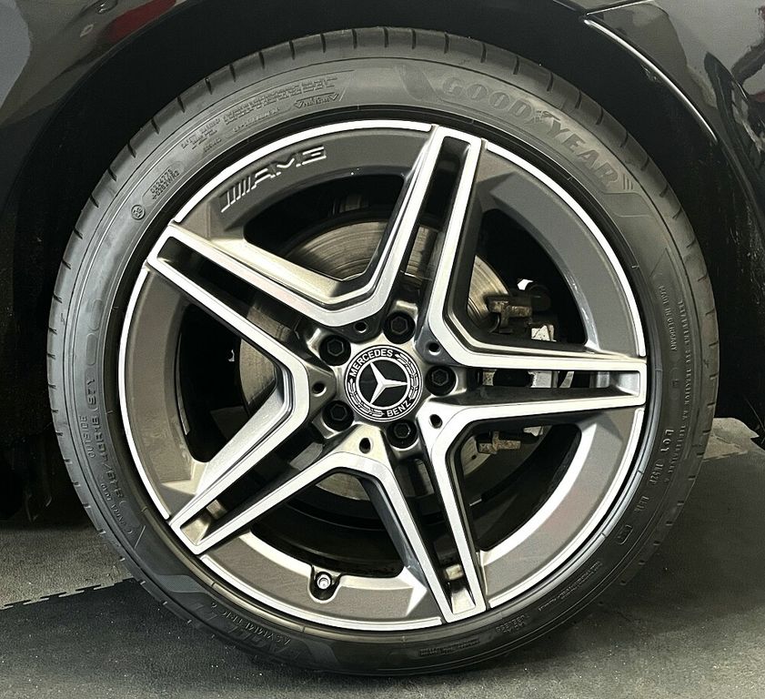 Mercedes-Benz C 300 2020